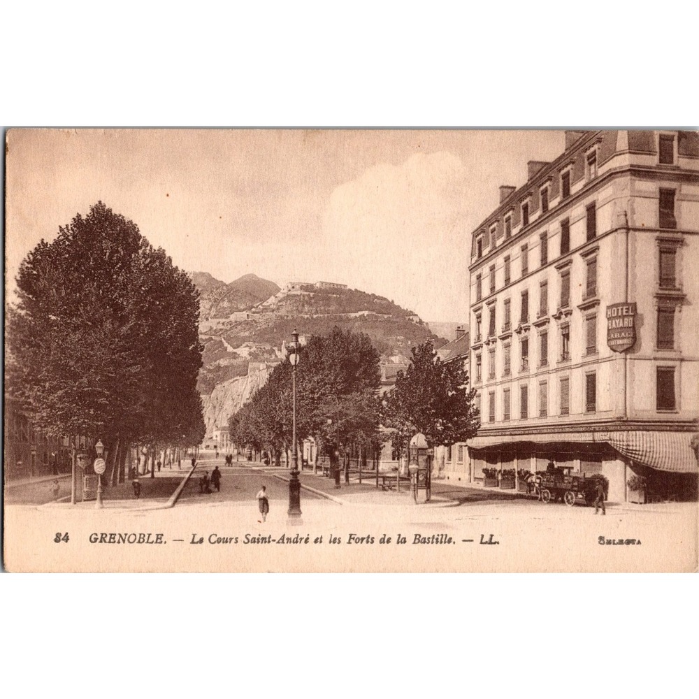 Vintage Grenoble France Cours Saint-André & Bastille Forts‎ Postcard